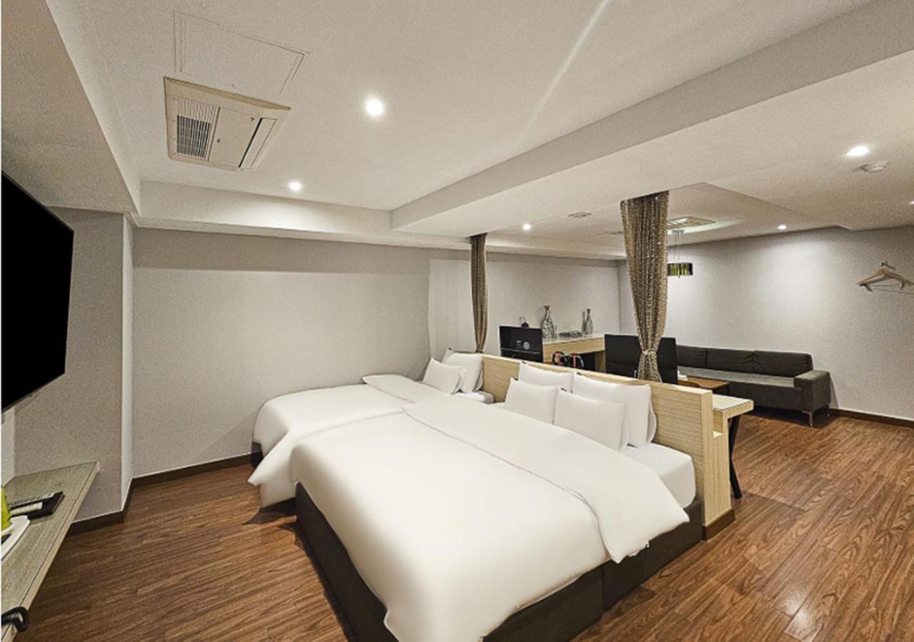 Regency Hotel Seongnam Exterior foto